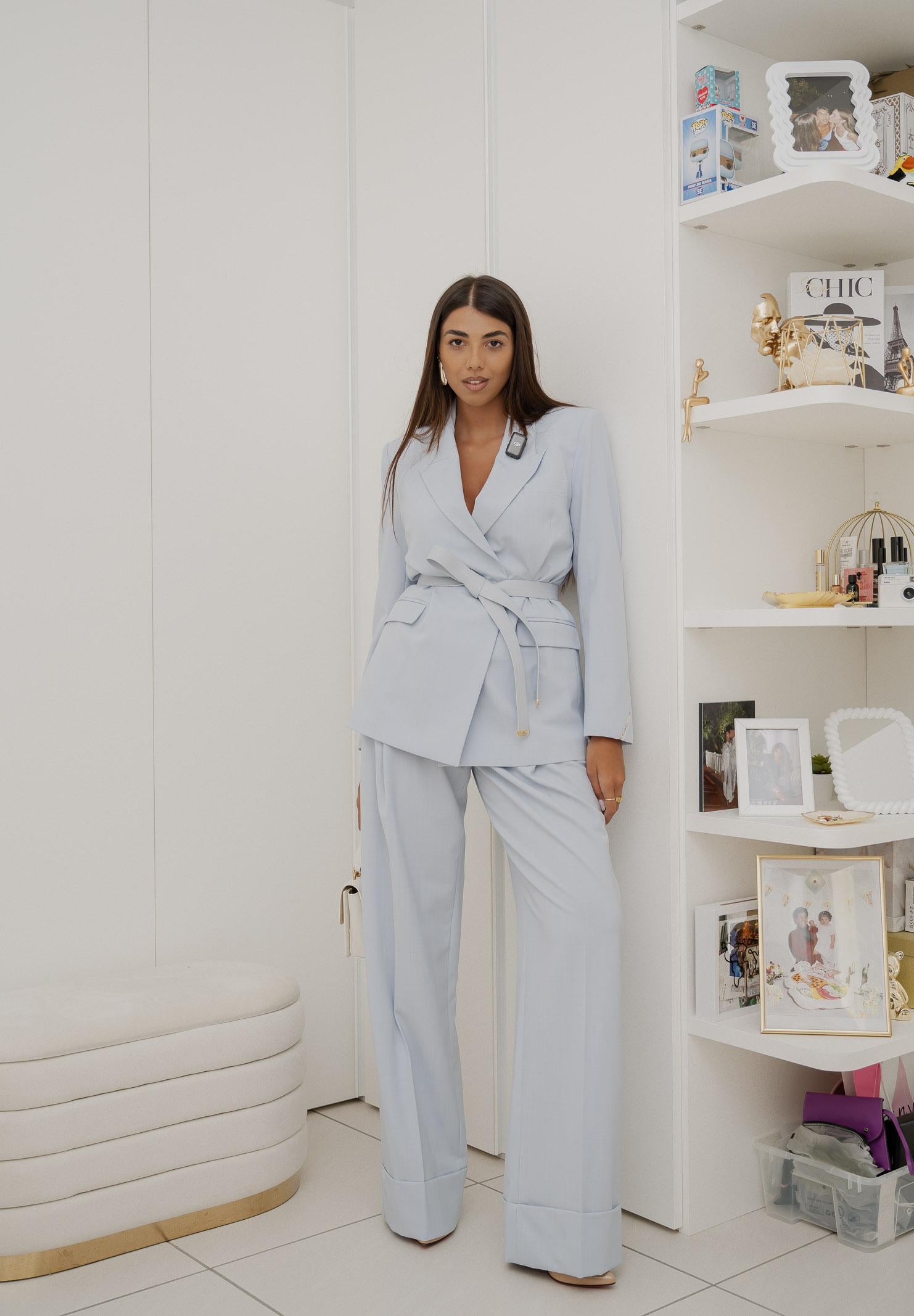 ELISABETTA FRANCHI Tailleur celeste da donna con cintura TP00257E2 EA7 ELISABETTA FRANCHI 