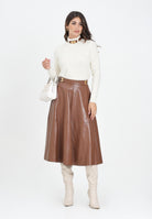 ELISABETTA FRANCHI Gonna midi cammello da donna con dettagli logo<BR/><BR/> GO13656E2 EC1 ELISABETTA FRANCHI 