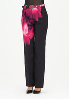 VERSACE JEANS COUTURE Pantalone elegante nero da donna con stampa fiore 79HAA1P1NS731 474 VERSACE JEANS COUTURE 