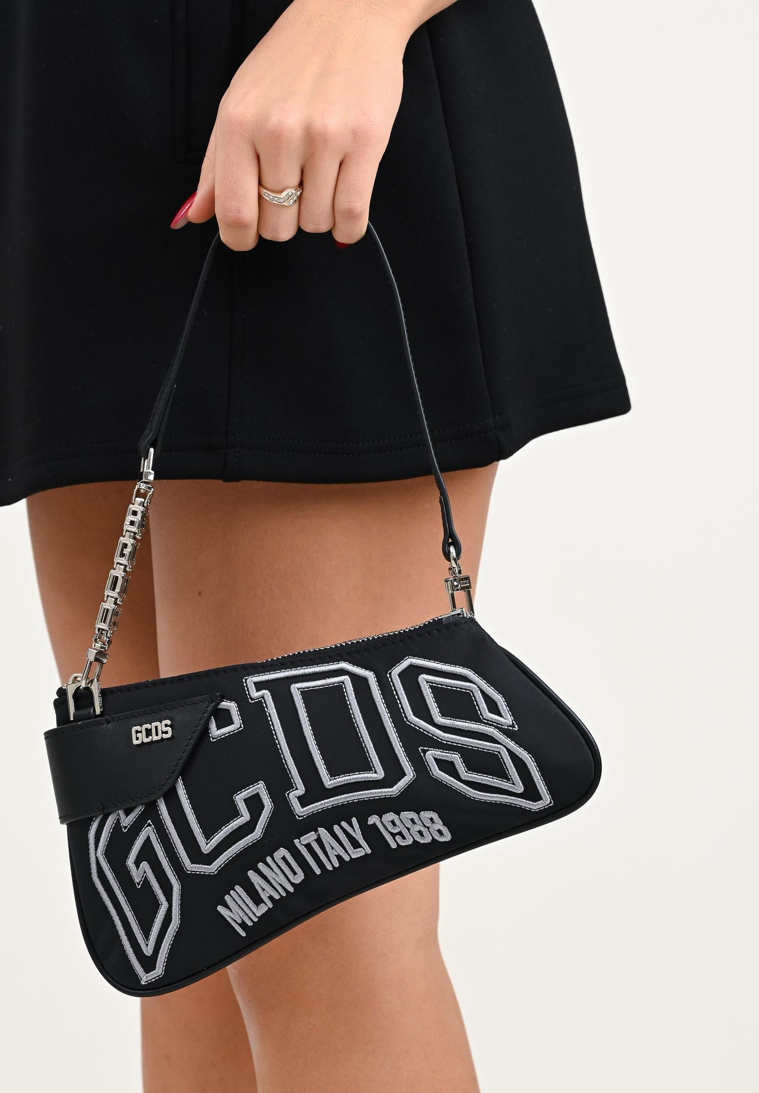 GCDS Borsa a spalla nera da donna con logo GCDSMCN001 99 GCDS 