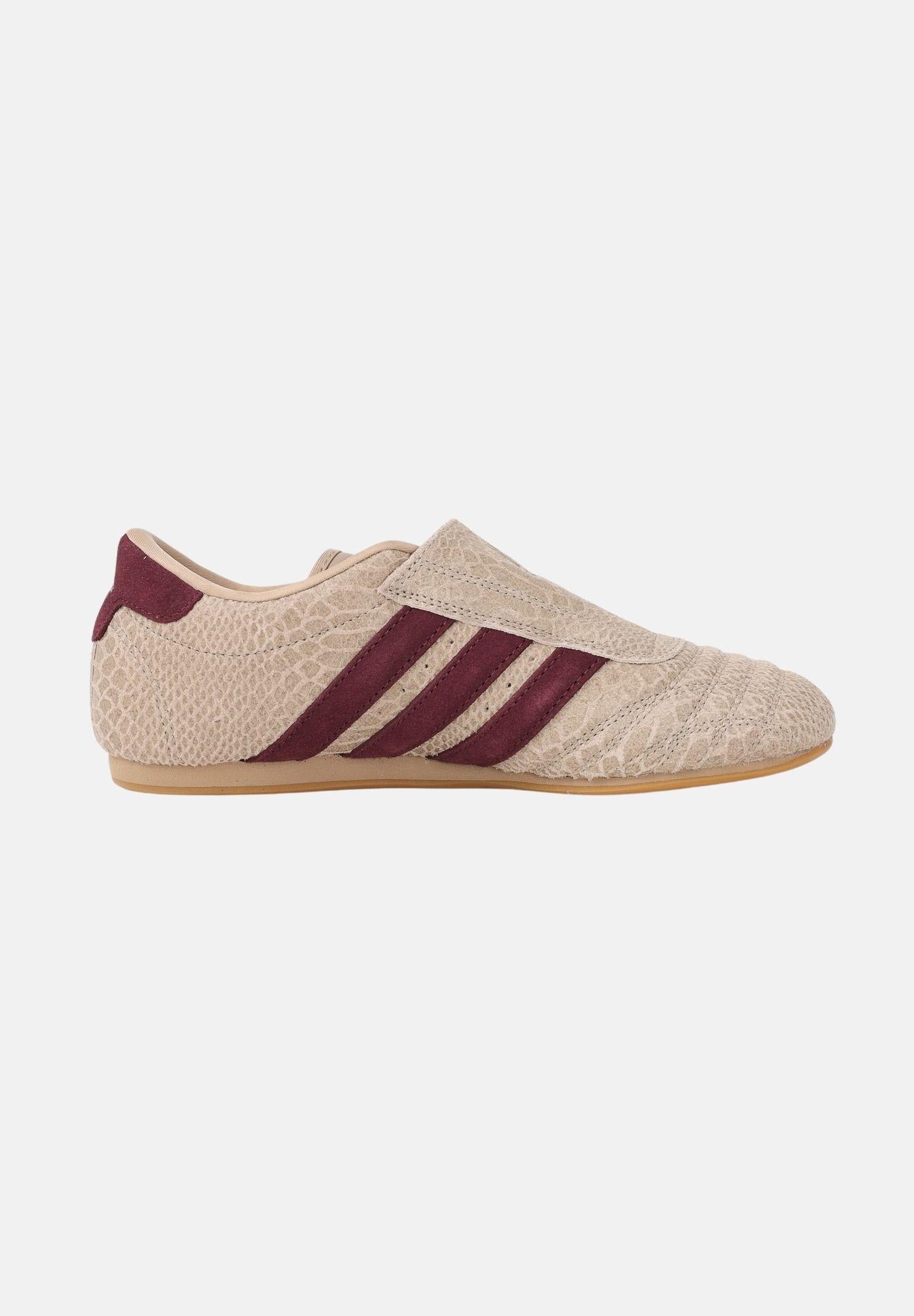 ADIDAS ORIGINALS Sneakers TAEKWONDO beige e bordeaux da donna IH4446 . ADIDAS ORIGINALS 