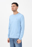 TOMMY HILFIGER Maglioncino girocollo celeste da uomo con logo MW0MW39999 C1Y TOMMY HILFIGER 