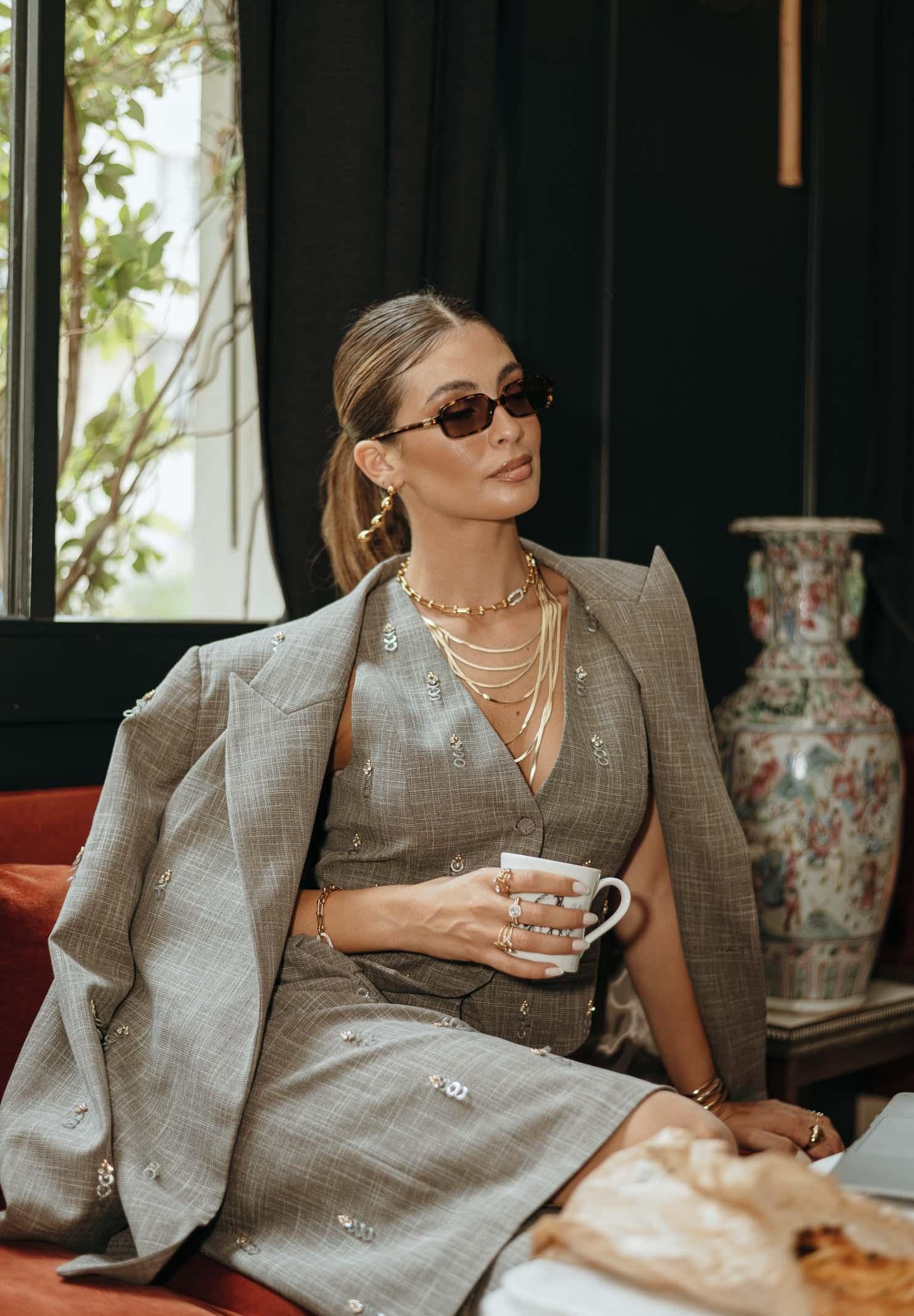 SIMONA CORSELLINI Giacca grigia da donna con applicazioni metalliche A25CPGI00301-C00232 V0000 SIMONA CORSELLINI 