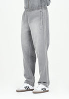 ADIDAS ORIGINALS Pantalone sportivo Adicolor Loose Denim Stone in denim grigio da uomo JW5920  ADIDAS ORIGINALS 
