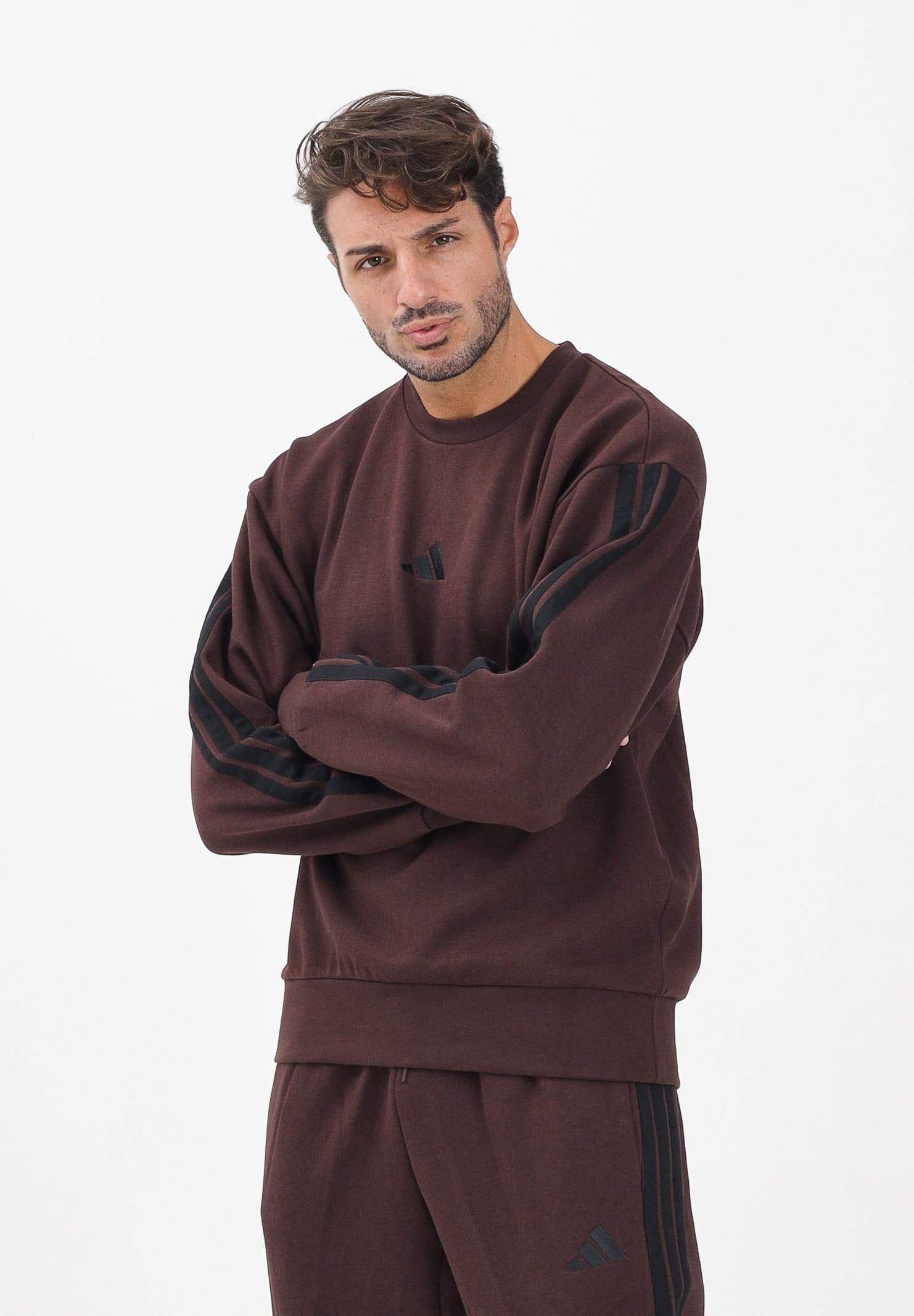 ADIDAS PERFORMANCE Felpa girocollo Essentials 3-Stripes French Terry marrone da uomo JX0742  ADIDAS PERFORMANCE 