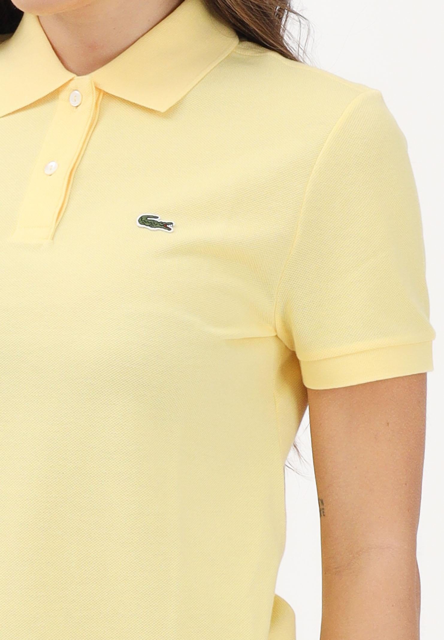 LACOSTE Polo a manica corta gialla da donna PF7839 107 LACOSTE 
