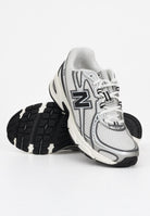 NEW BALANCE Sneakers 740 bianche, argento e nere da uomo U740BK2 . NEW BALANCE 