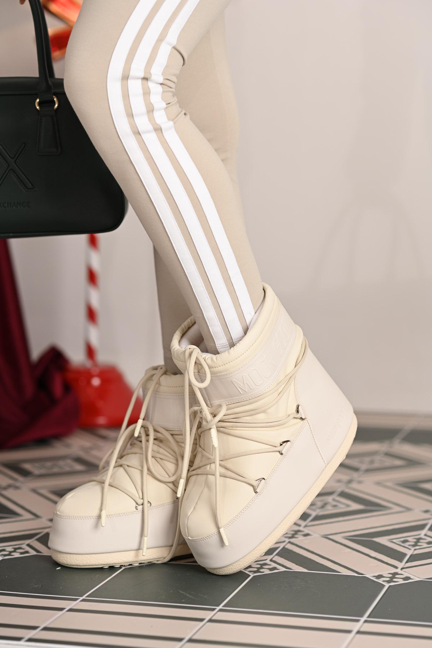 MOON BOOT Stivali da neve ICON LOW RUBBER panna da donna 80D1409380 L002 MOON BOOT 