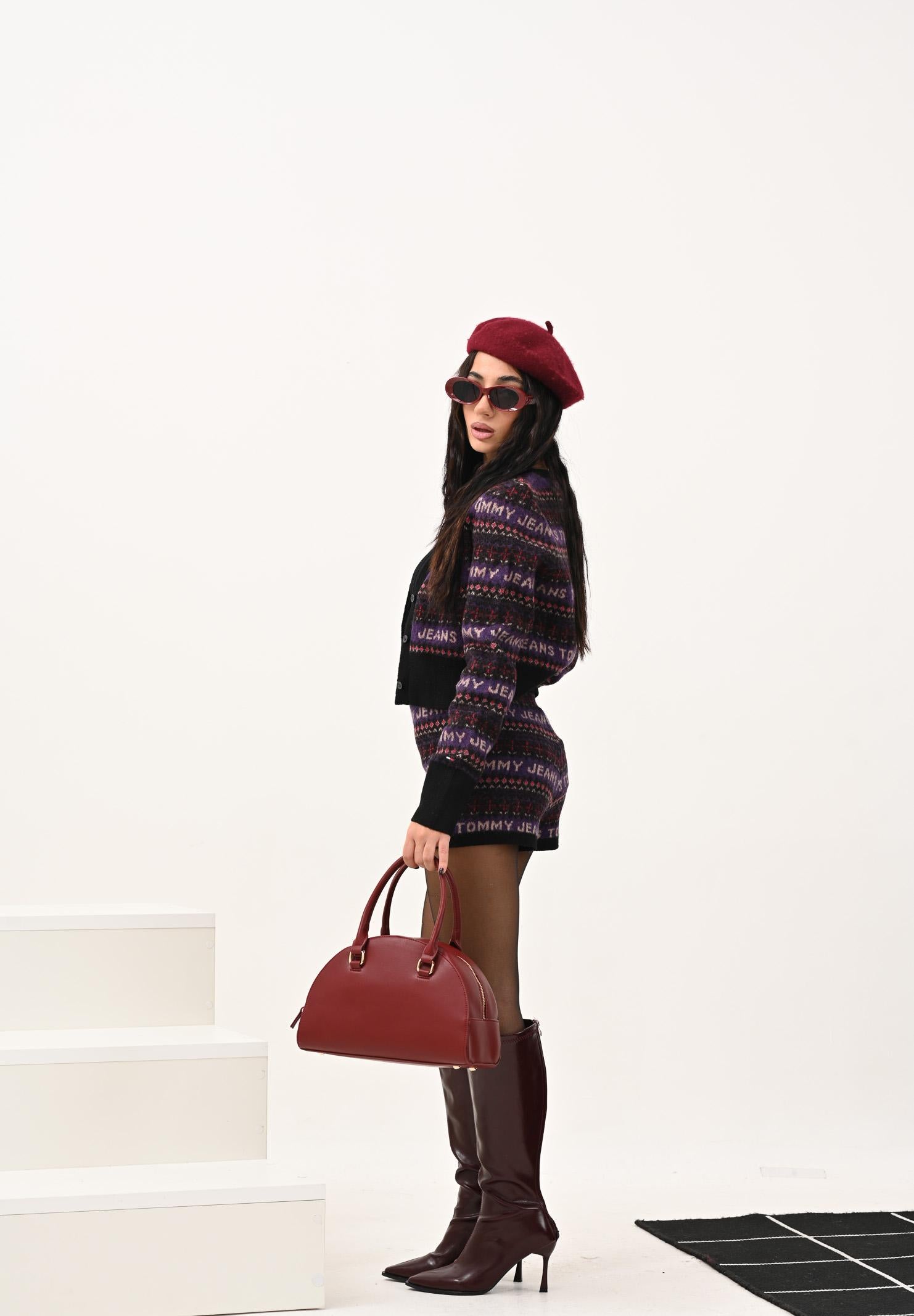 TOMMY JEANS Shorts nero da donna con motivo Fair Isle DW0DW22166BDS . TOMMY JEANS 