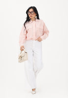 LACOSTE Camicia a manica lunga bianca e salmone da donna a righe in seersucker<BR/> BF1036 RNI LACOSTE 