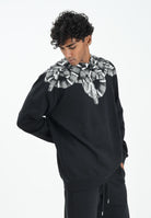 MARCELO BURLON COUNTY OF MILAN Felpa girocollo nera da uomo con stampa serpente F5CAMASW068 110 MARCELO BURLON COUNTY OF MILAN 