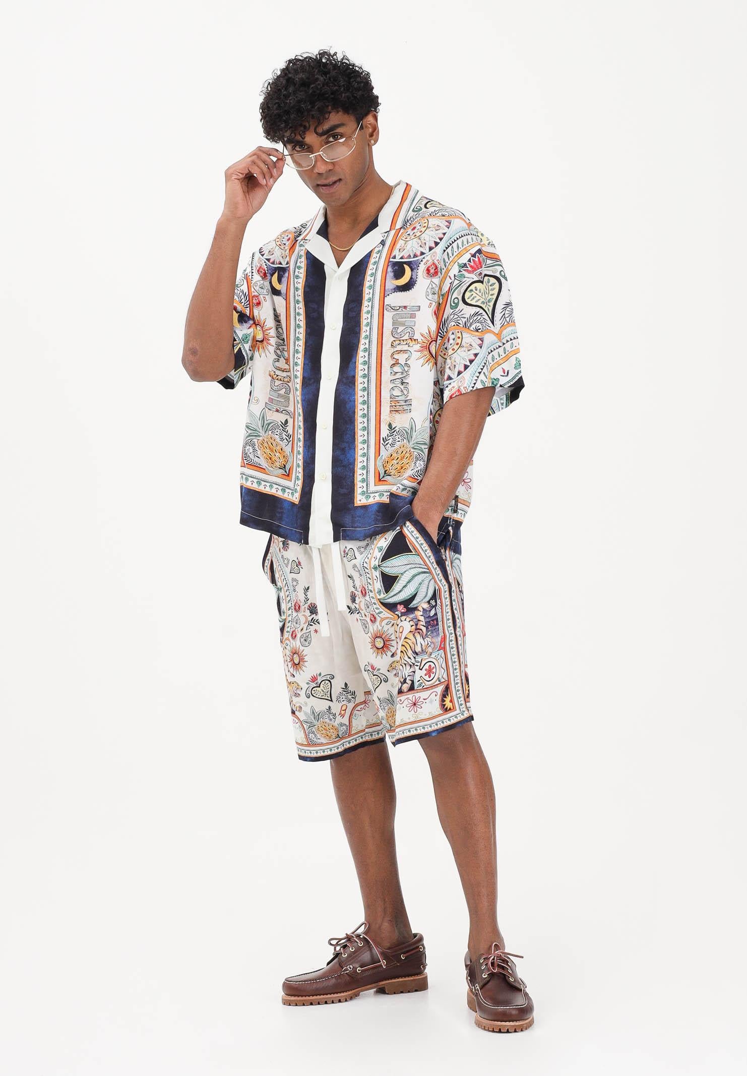 JUST CAVALLI Shorts panna da uomo con stampa ispirata a motivi decorativi e simbolici 80OADF03CNF05 004 JUST CAVALLI 
