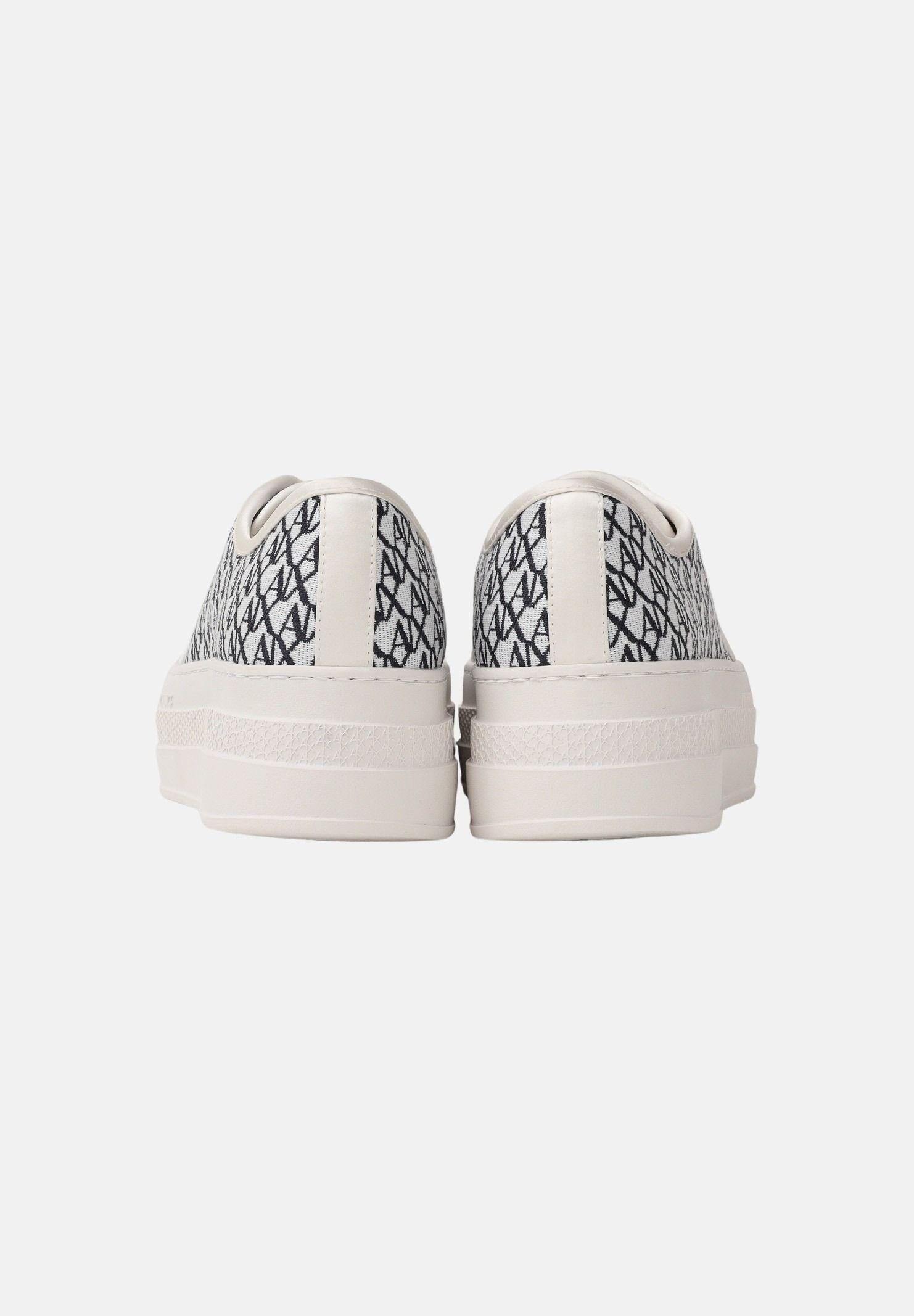 ARMANI EXCHANGE Sneakers panna e blu da donna con motivo all-over A|X XW002786AF23055 MZ266 ARMANI EXCHANGE 