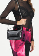 BLAUER Borsa a mano in vernice lucida nera da donna con logo F5MIN01LUXMIG BLK BLAUER 