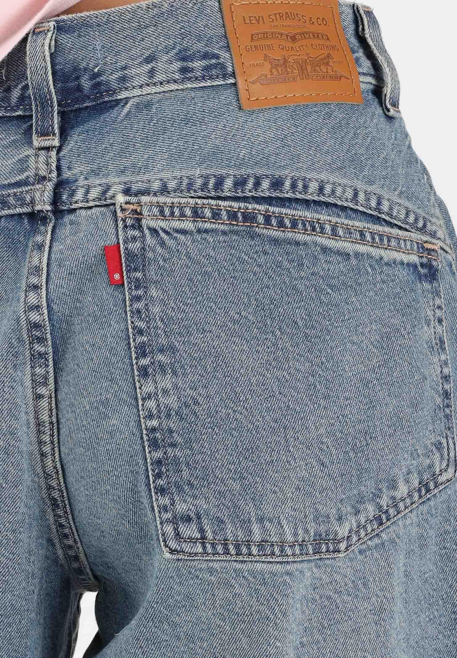 LEVI'S Bermuda in denim medio da donna 005DT-0002 . LEVI'S® 
