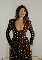 SANTAS Abito midi DOUCEUR marrone da donna con pois panna PV2603 POPA SANTAS 