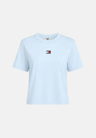 TOMMY JEANS t-shirt Tommy Badge Boxy Crew Neck T-Shirt celeste azzurro da  donna. DW0DW22202 C1R TOMMY JEANS 