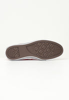 CONVERSE Sneakers Chuck Taylor All Star Classic rosse per donna e uomo M9696C . CONVERSE 