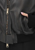 SIMONA CORSELLINI Giubbotto di pelle nero da donna A25CPGBS0101 V0003 SIMONA CORSELLINI 