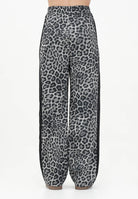 PUMA Pantalone sportivo T7 Leo Luxe Aop Straight Op nero da donna 632343 01 PUMA 