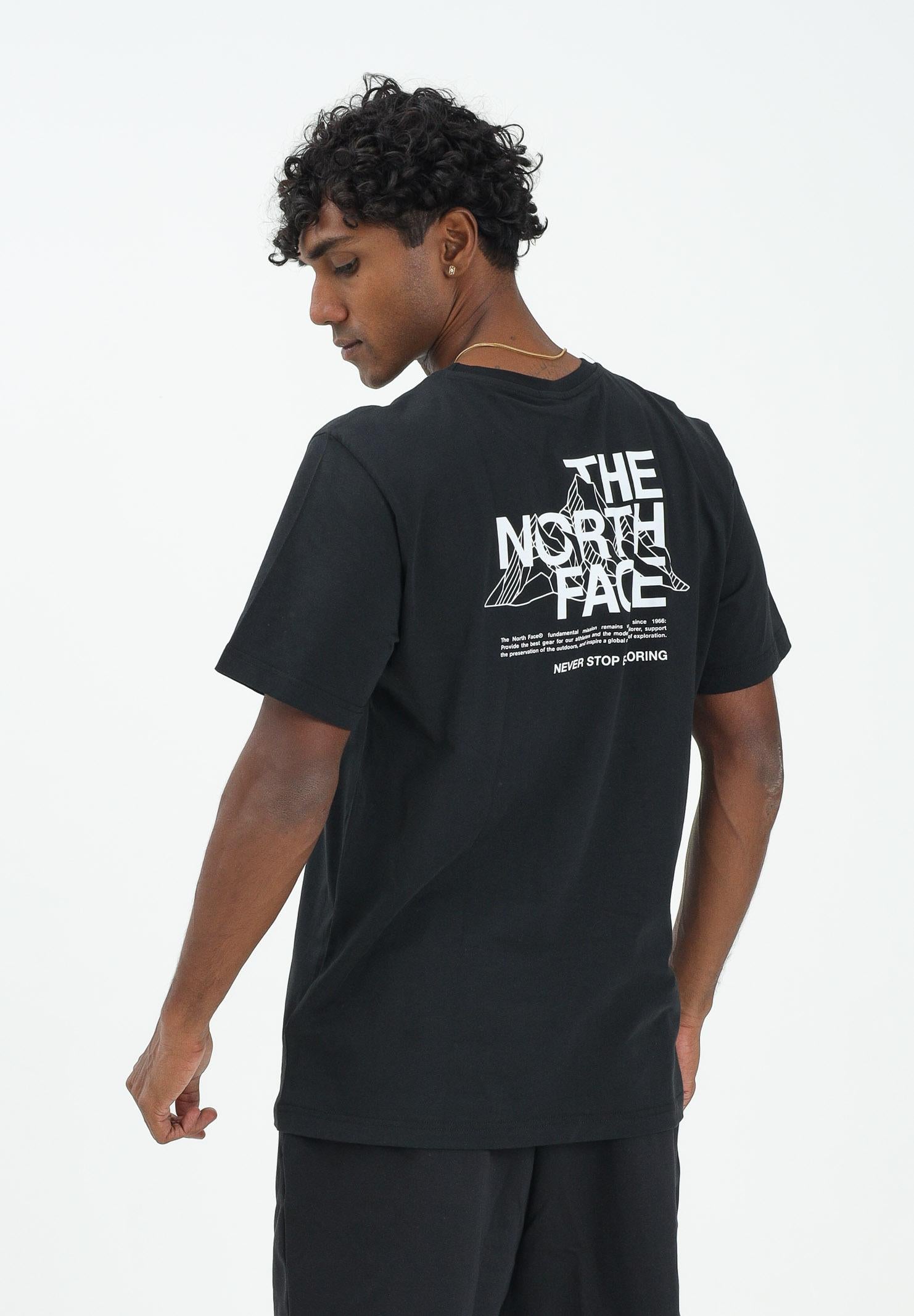 THE NORTH FACE T-shirt a manica corta MOUNTAIN SKETCH nera da uomo NF0A8EE8JK31 . THE NORTH FACE 