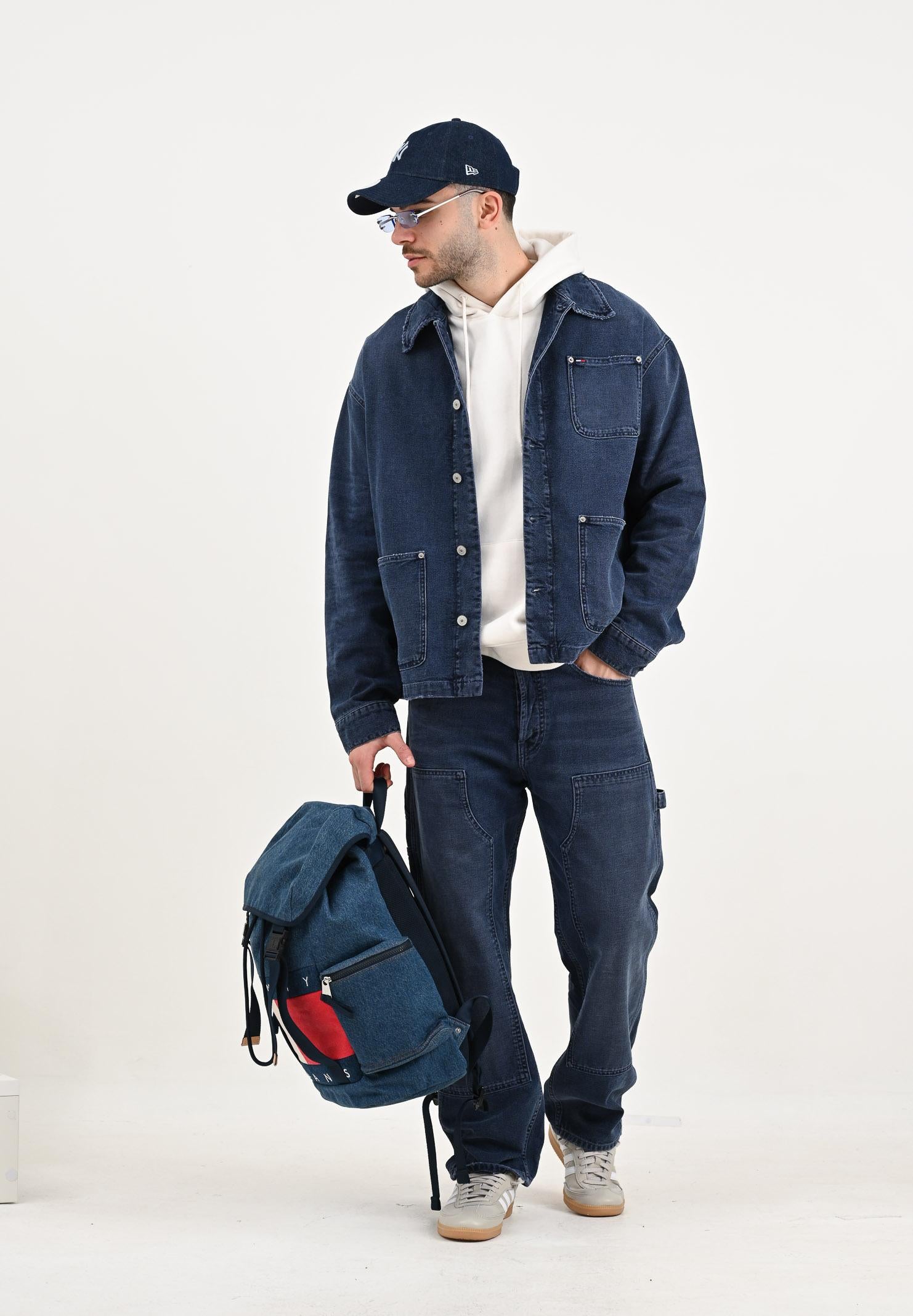 TOMMY JEANS Giubbotto di jeans in denim blu scuro da uomo con tasche DM0DM218331BK  TOMMY JEANS 