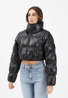 ADIDAS ORIGNALS Piumino croppato Essentials Glossy 2-In-1 nero da donna JX2988 . ADIDAS ORIGINALS 