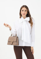 VICOLO Camicia a manica lunga bianca da donna con fiocco TF0483 BI VICOLO 
