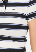 TOMMY JEANS Polo a manica corta bianca e blu da donna caratterizzata da una fantasia a righe orizzontali DW0DW21931 0FB TOMMY JEANS 