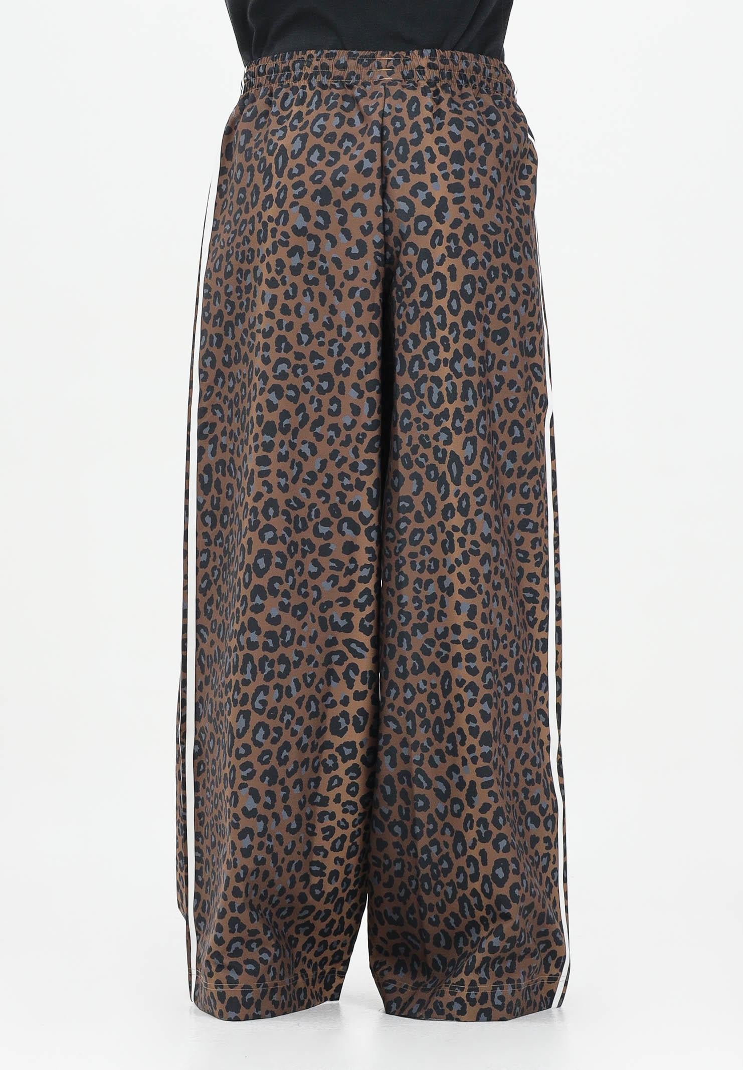 ADIDAS ORIGINALS Pantalone sportivo Leopard Firebird Oversized beige da donna JW7302  ADIDAS ORIGINALS 