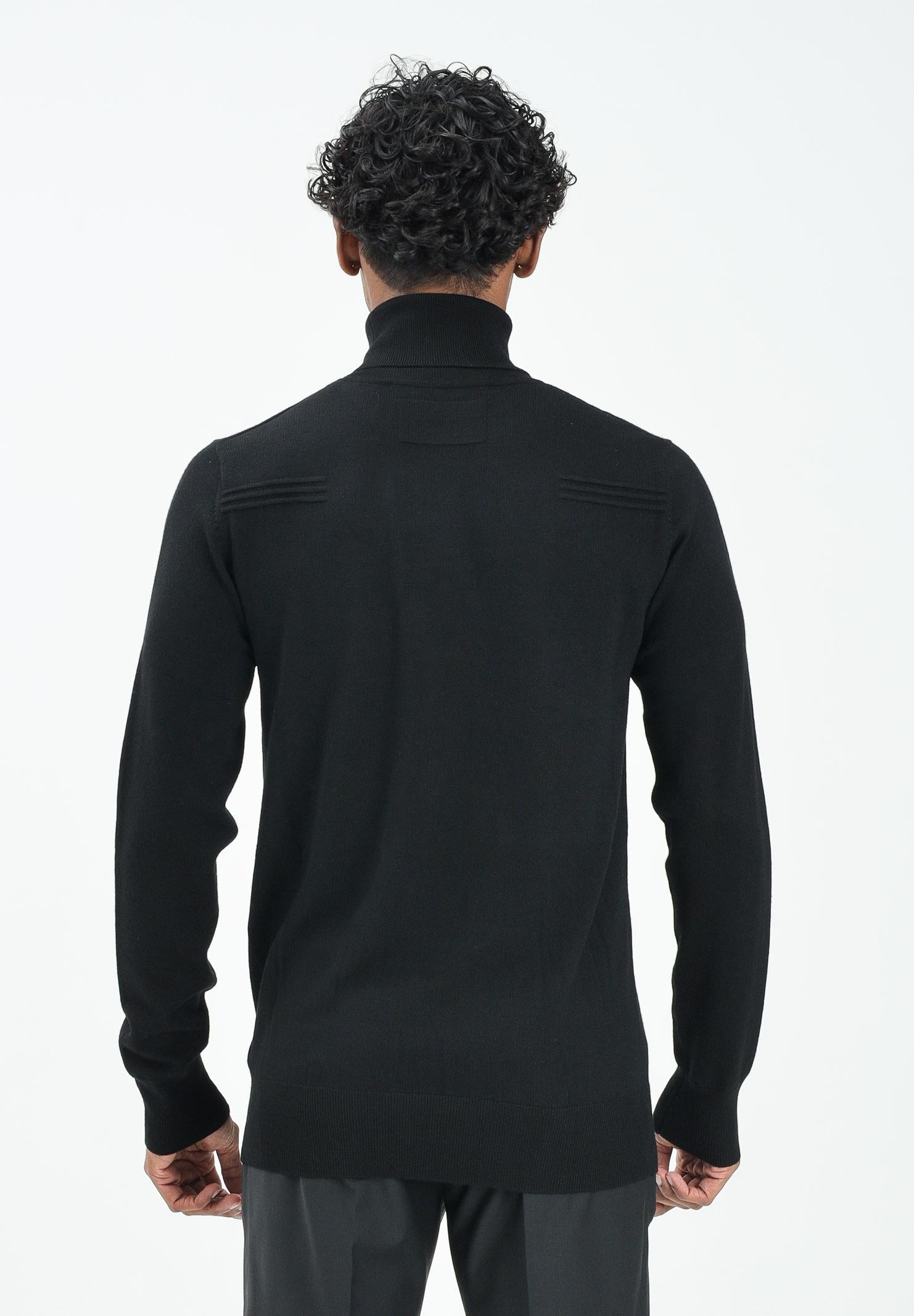 PATRIZIA PEPE Maglioncino a collo alto nero da uomo 5K0167K124 K102 PATRIZIA PEPE 