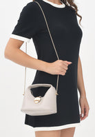 CALVIN KLEIN Borsa a mano sabbia da donna con fibbia LV04K3177G RMU CALVIN KLEIN 