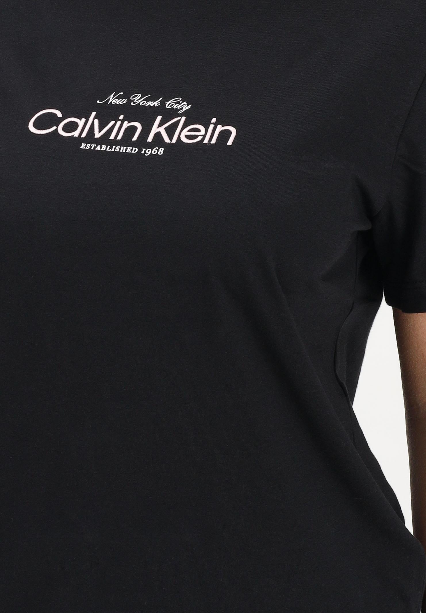 CALVIN KLEIN JEANS T-shirt a manica corta nera da donna con ricamo logo LV047F810G UB1 CALVIN KLEIN JEANS 