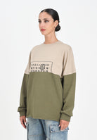 MAISON MARGIELA Felpa girocollo beige e verde per donna, ragazzi e bambini caratterizzata da una costruzione re-cut M60870MM04H M6C38 MAISON MARGIELA 
