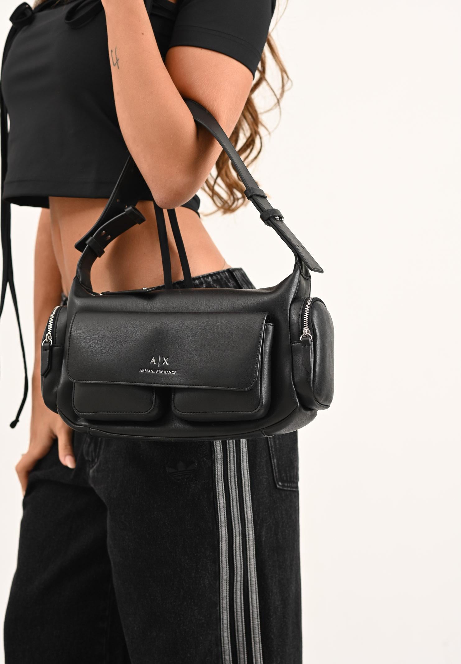 ARMANI EXCHANGE Borsa a spalla nera da donna stile cargo XW000404AF12589 UC001 ARMANI EXCHANGE 