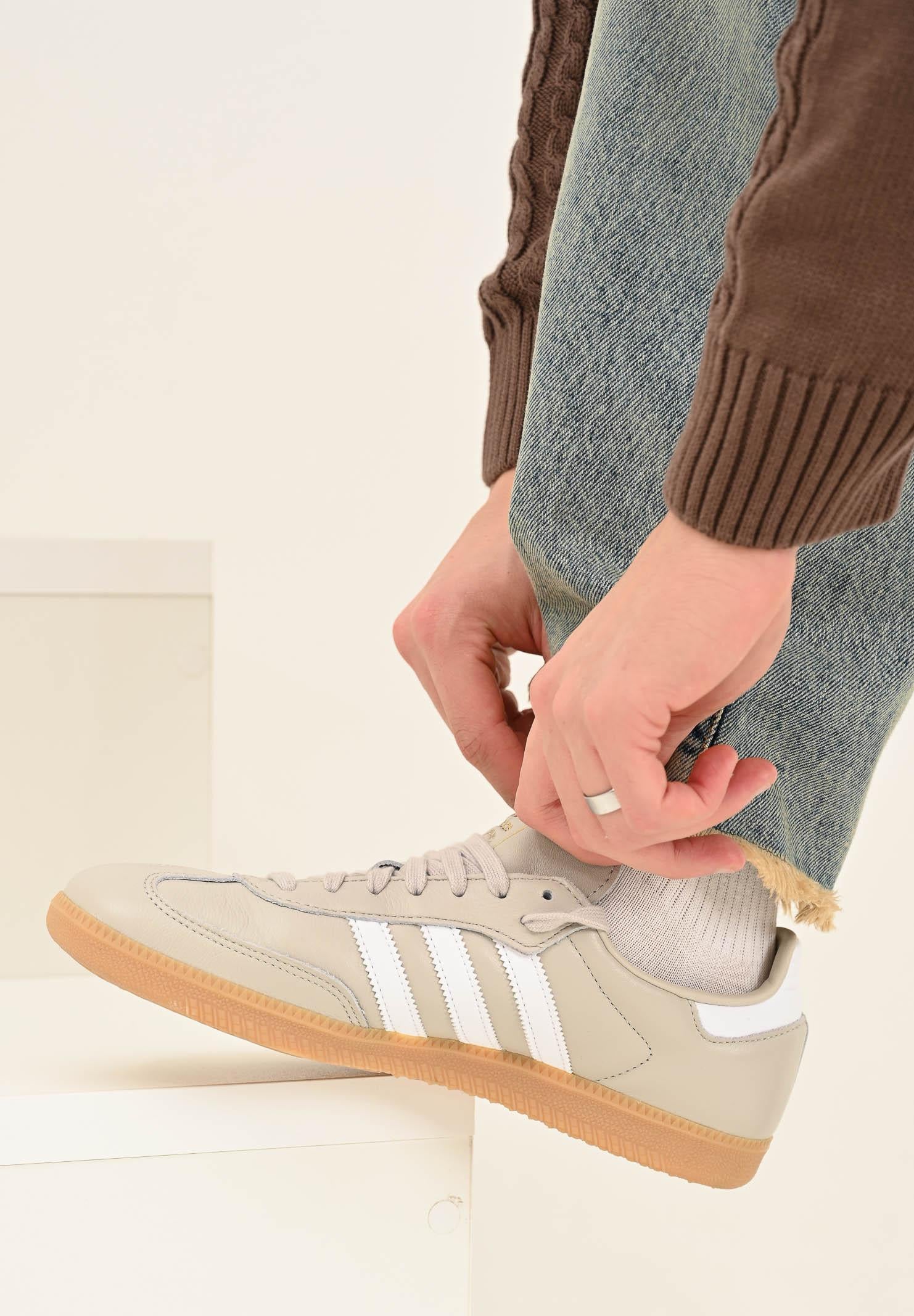 ADIDAS ORIGINALS Sneakers Samba OG beige da uomo JR0883 . ADIDAS ORIGINALS 