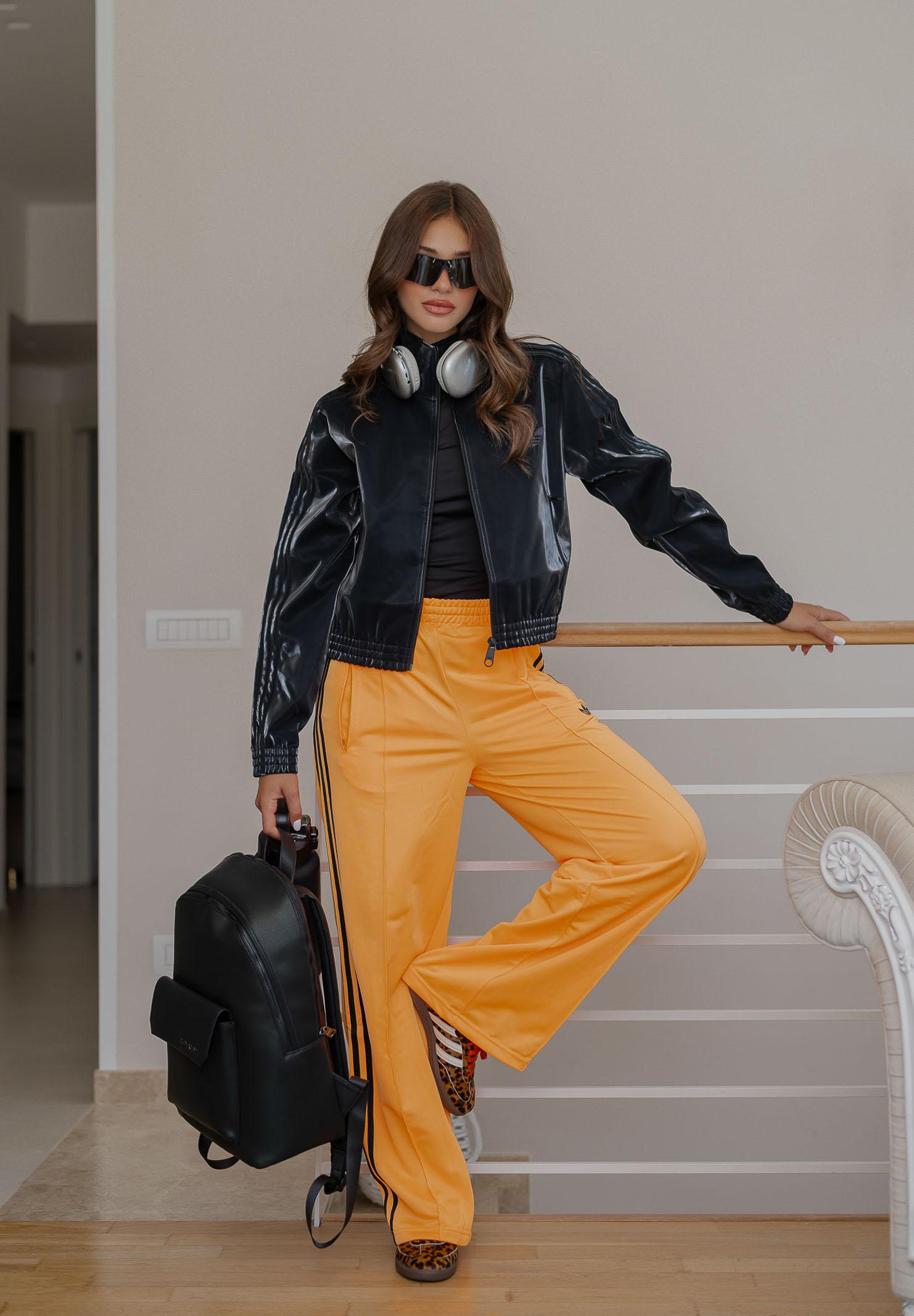 ADIDAS ORIGINALS Pantalone sportivo Adicolor Classic Firebird Loose arancione fluo da donna JY2694 . ADIDAS ORIGINALS 