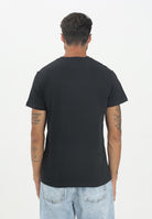 TOMMY JEANS T-shirt a manica corta nera da uomo con logo DM0DM21780BDS . TOMMY JEANS 