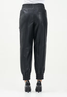 KARL LAGERFERLD Pantalone casual in ecopelle nera da donna con logo KLA1W10059 999 KARL LAGERFELD 