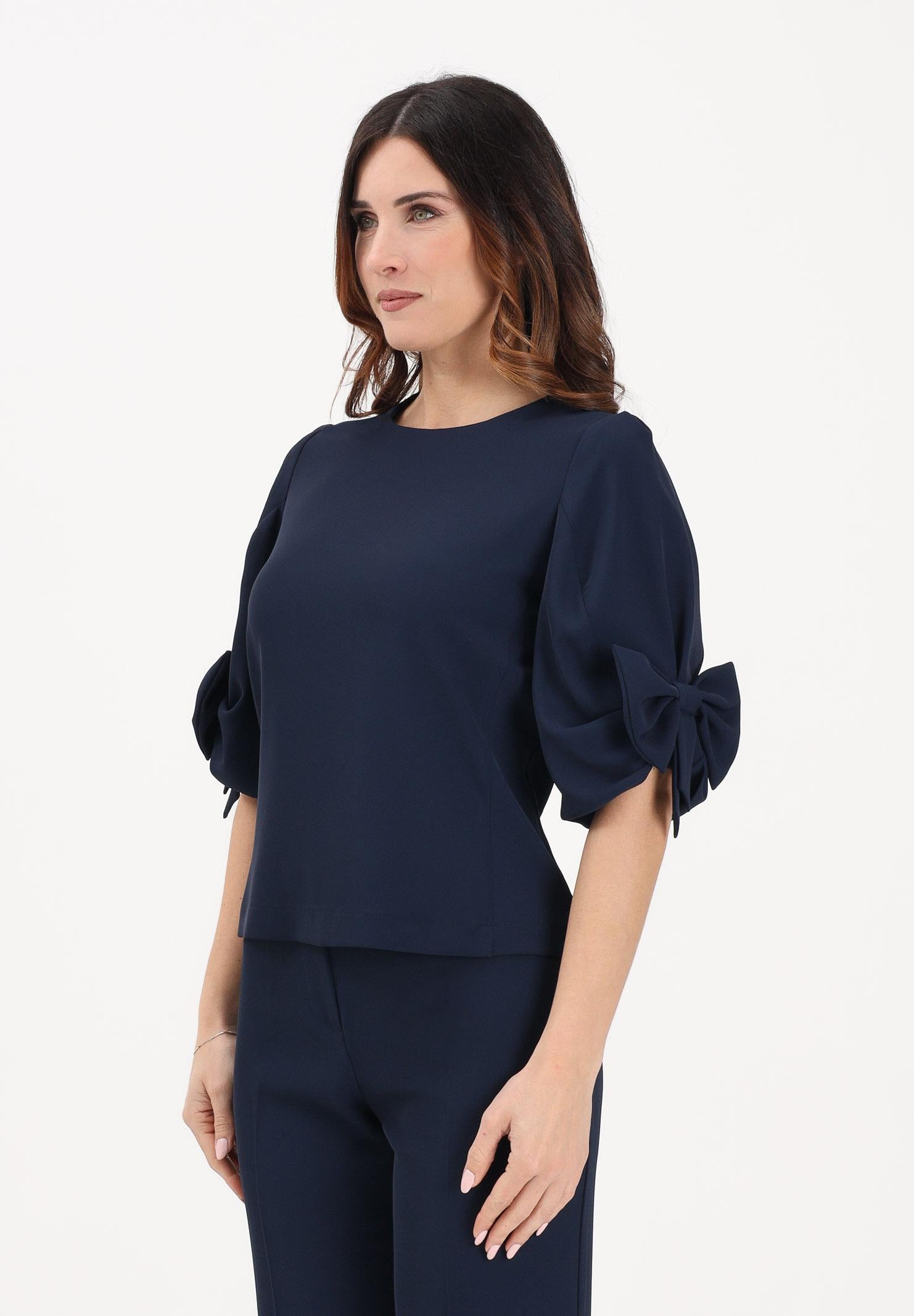 VICOLO Blusa blu da donna con fiocco applicato TAB0245 A89 VICOLO 