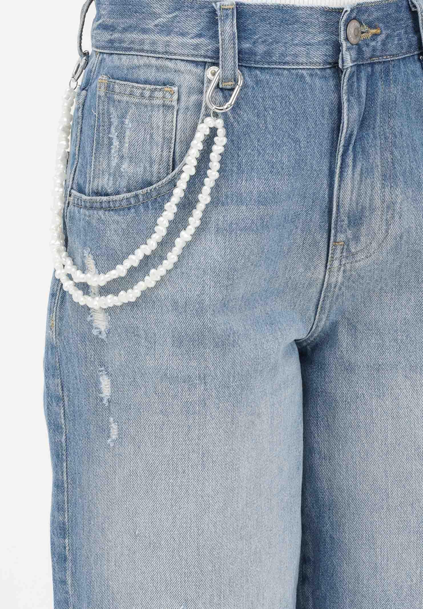 ONLY Bermuda in denim chiaro da donna con charms perline 15371252 MEBL ONLY 