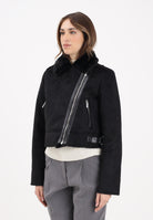 VICOLO Montone corto nero da donna TF0090 A99 VICOLO 