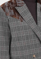 VICOLO Giacca doppiopetto da donna realizzata in tessuto a quadri principe di Galles nei toni del grigio e marrone TF1750 PR VICOLO 