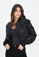 ARMANI EXCHANGE Bomber nero da donna con motivo a onde lucide XW000738AF16211 FC102 ARMANI EXCHANGE 