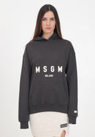 Felpa con cappuccio color piombo per donna e bambina abbellita da stampa logo F4MSJUHS173 103 MSGM 