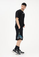 MARCELO BURLON COUNTY OF MILAN Shorts sportivo nero da uomo con stampa S6CMMABE026 110 MARCELO BURLON COUNTY OF MILAN 