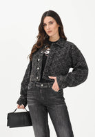 CALVIN KLEIN JEANS Giubbotto in denim nero da donna con motivo logo LV047E621GYCL . CALVIN KLEIN JEANS 