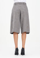 SIMONA CORSELLINI Bermuda grigio da donna con applicazioni metalliche A25CPPA01702-C00236 V0000 SIMONA CORSELLINI 