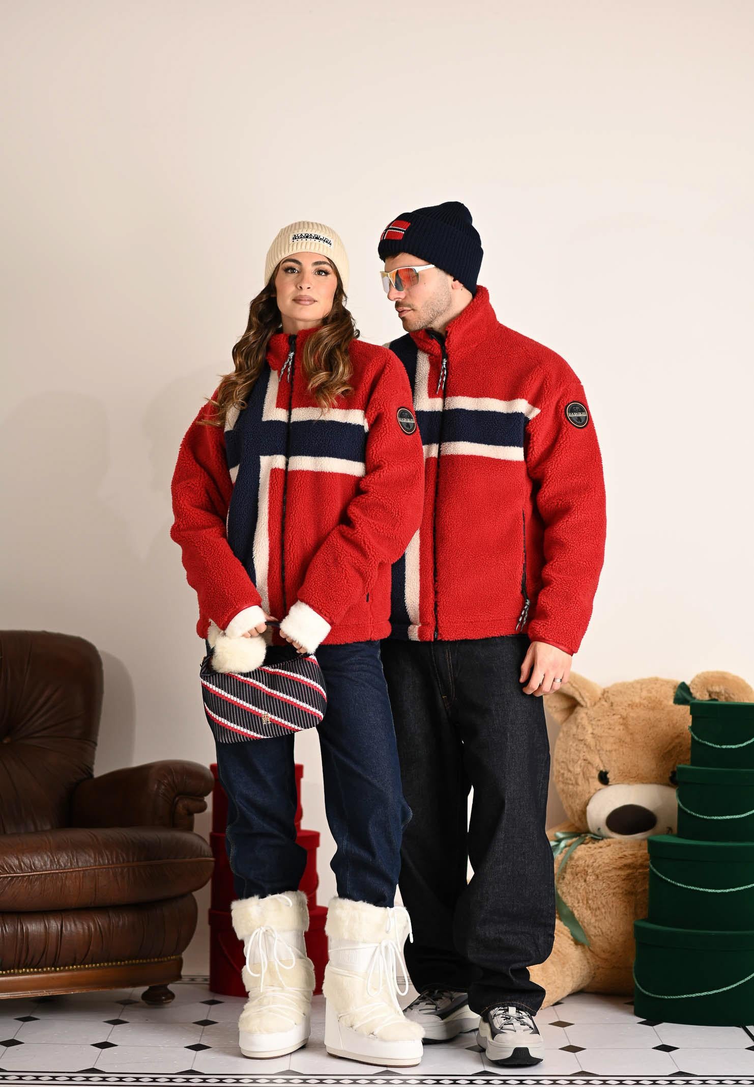 NAPAPIJRI Felpa con zip in Pile Fiemme rossa da uomo NP0A88TCFZF1 . NAPAPIJRI 