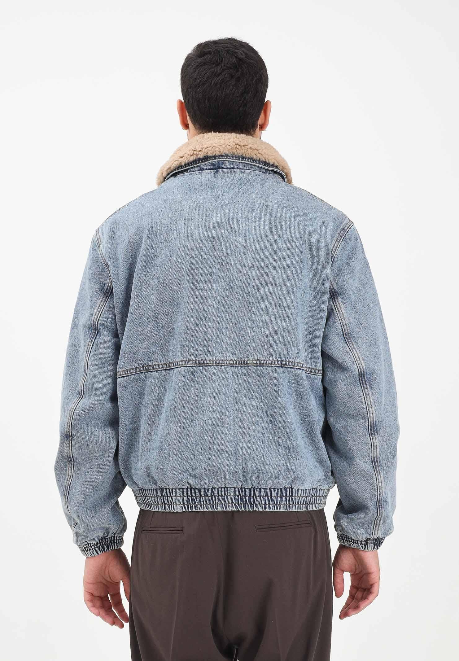 ARMANI EXCHANGE Giubbotto di jeans in denim chiaro da uomo con collo in ecopelliccia XM001109AF16986 MB003 ARMANI EXCHANGE 